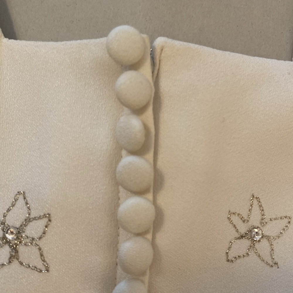 Anjolique Beaded Off-White Wedding Outfit Top - Picture 5 of 9